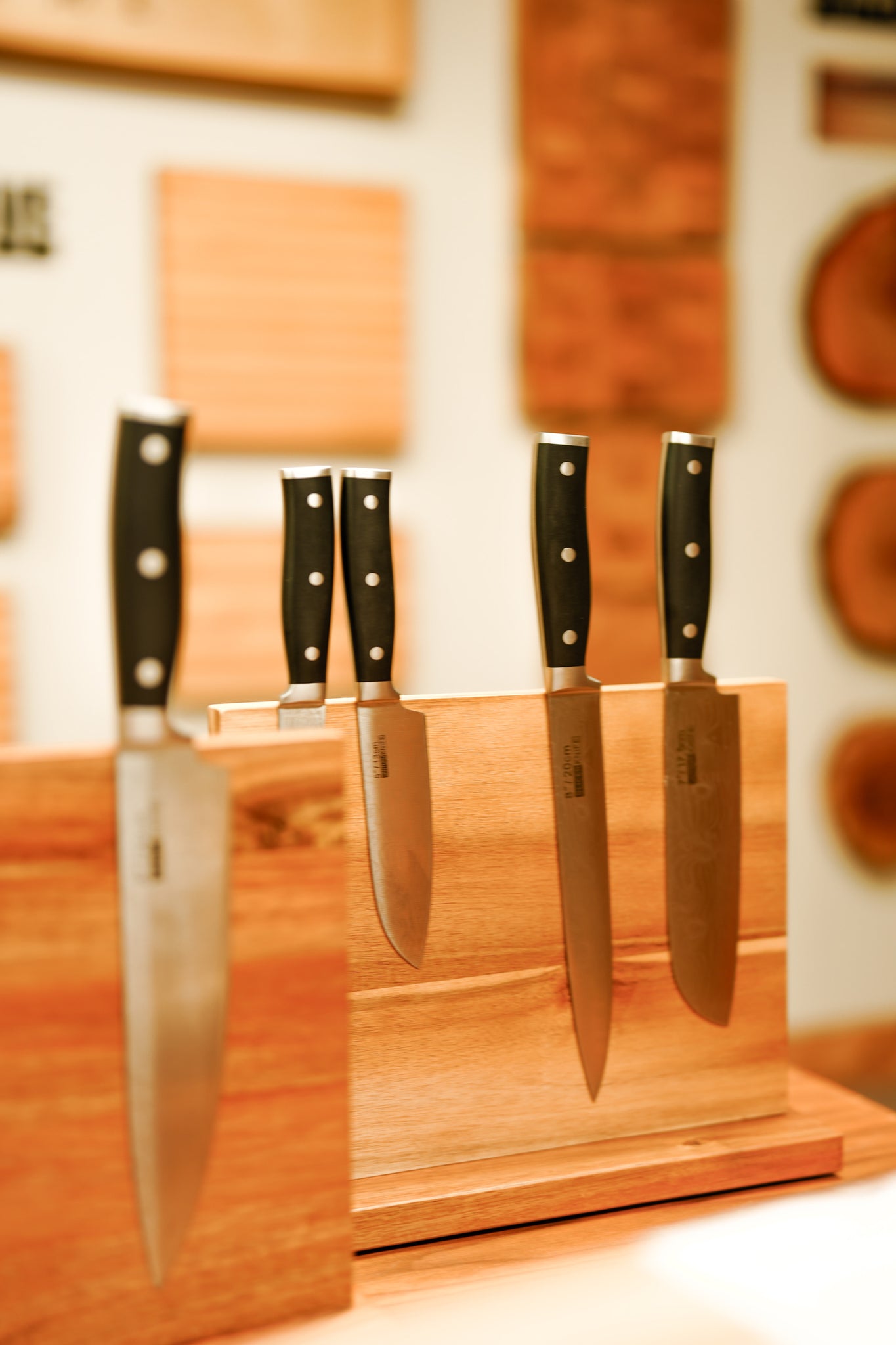 Countertop Magnetic Knife Holder