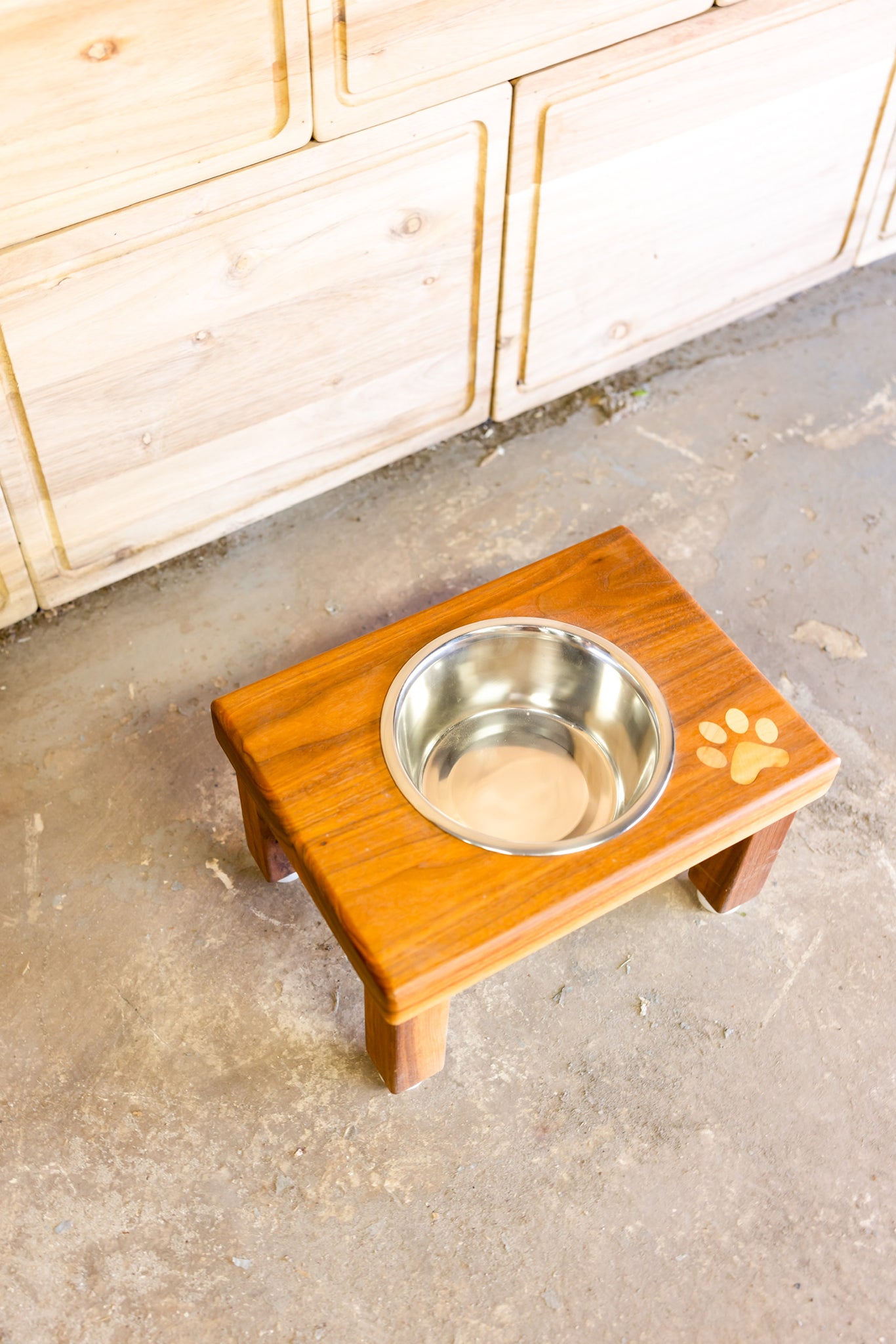 Blue Lacy Dog Feeding Station