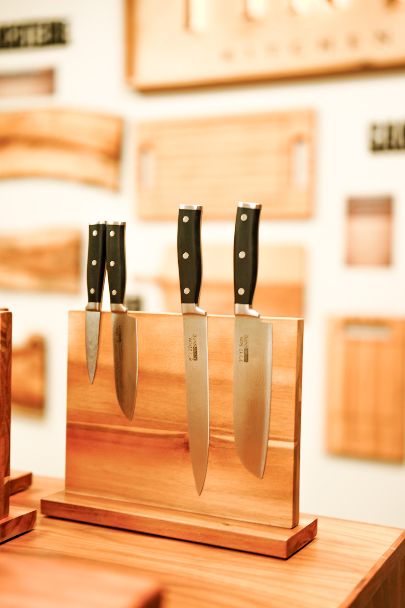 Countertop Magnetic Knife Holder